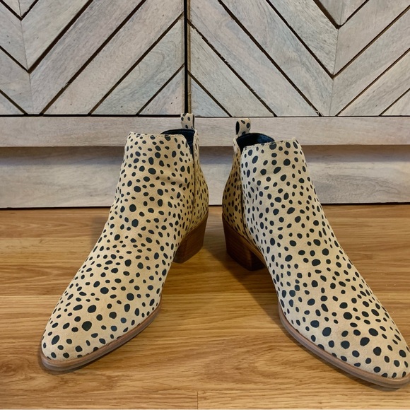 Brand new Dolce Vita Kaidie leopard boots. - Picture 3 of 5